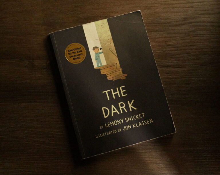 The Dark-01